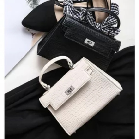 Handbags - Elegant mini Bags/ 20*15*9cm